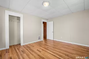 135 Atkins St, Meriden, CT 06450 - Photo 15