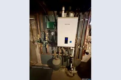 177 Montowese Avenue, North Haven, CT 06473 - Photo 23