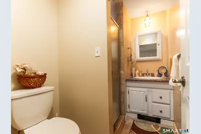 30 Lucy Street, Hamden, CT 06514 - Photo 33