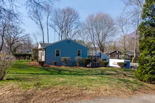 30 Lucy St, Hamden, CT 06514 - Photo 3