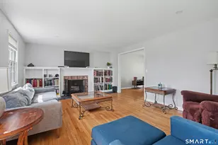 9 Sparrow Bush Ln, Guilford, CT 06437 - Photo 7