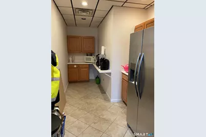17 Parker Ter Extension, Glastonbury, CT 06033 - Photo 7