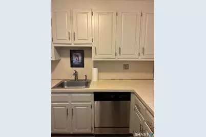 462 Glendale Avenue #11, Bridgeport, CT 06606 - Photo 11