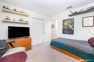 10 Eastfield Farms Dr, East Granby, CT 06026 - Photo 33