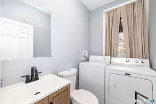 472 E Main St, Meriden, CT 06450 - Photo 9