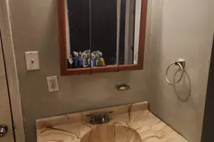 38 Church St, Enfield, CT 06082 - Photo 5