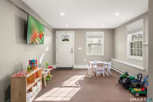 245 Bell St, Glastonbury, CT 06033 - Photo 19