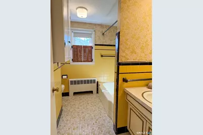 298 Murray Street, Meriden, CT 06450 - Photo 21