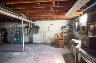 298 Murray St, Meriden, CT 06450 - Photo 31