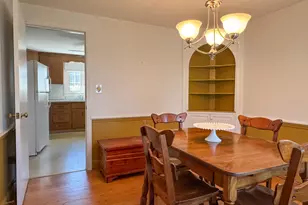 298 Murray St, Meriden, CT 06450 - Photo 13