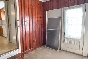 298 Murray St, Meriden, CT 06450 - Photo 35