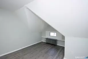 75 Wilcox Ave, Meriden, CT 06451 - Photo 17