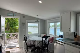 61 Old Black Point Rd, East Lyme, CT 06357 - Photo 9