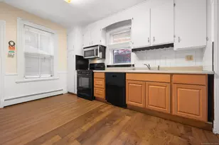 175 Lincoln St, Middletown, CT 06457 - Photo 5