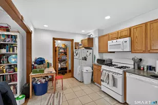 245 Edwards St, New Haven, CT 06511 - Photo 5