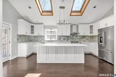 7 Saddle Ridge Road, New Milford, CT 06776 - Photo 3