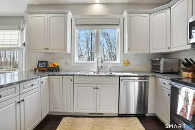 16 North Beech Tree Road, Brookfield, CT 06804 - Photo 13