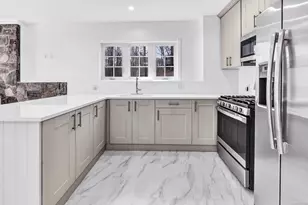 1620 N Peters Ln, Stratford, CT 06614 - Photo 7