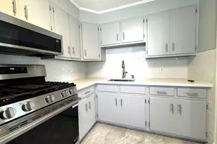 10 Bayview Ave, Norwalk, CT 06854 - Photo 7