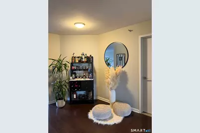 25 Forest Street #7F, Stamford, CT 06901 - Photo 17