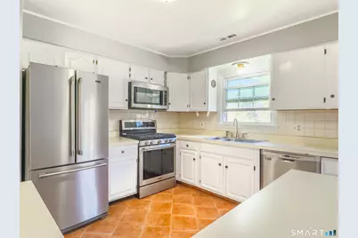 12 Dorset Drive, New Milford, CT 06776 - Photo 9