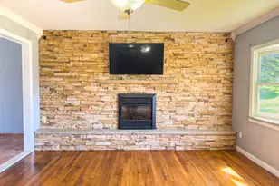 12 Dorset Dr, New Milford, CT 06776 - Photo 5