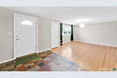 665 Goodwin Street, East Hartford, CT 06108 - Photo 5