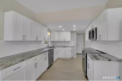 822 Slater Road, New Britain, CT 06053 - Photo 11