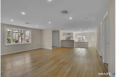 822 Slater Road, New Britain, CT 06053 - Photo 7