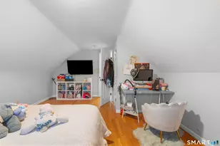 948 Wayne St, Bridgeport, CT 06606 - Photo 35