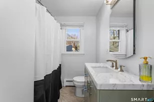 948 Wayne St, Bridgeport, CT 06606 - Photo 7