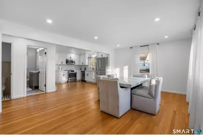 948 Wayne Street, Bridgeport, CT 06606 - Photo 13