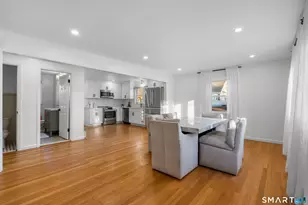 948 Wayne St, Bridgeport, CT 06606 - Photo 13