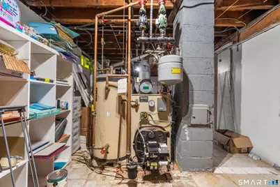 948 Wayne Street, Bridgeport, CT 06606 - Photo 27