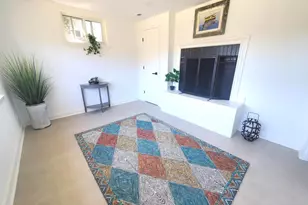 17 Woodlawn Ave, Norwalk, CT 06854 - Photo 5