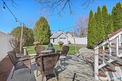 49 Buena Vista Street, Stamford, CT 06907 - Photo 23