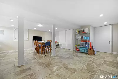 49 Buena Vista Street, Stamford, CT 06907 - Photo 21