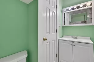 12 Clover Ct, New London, CT 06320 - Photo 23