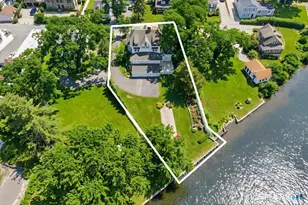 10 Scholes Ln, Essex, CT 06426 - Photo 3