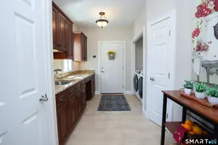 37 Bantry Rd, Simsbury, CT 06070 - Photo 17