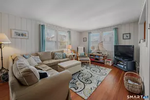 8 Biscayne Blvd, Old Lyme, CT 06371 - Photo 15