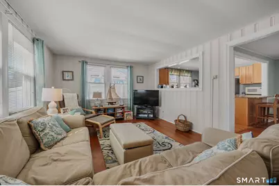 8 Biscayne Boulevard, Old Lyme, CT 06371 - Photo 13