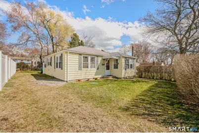 8 Biscayne Boulevard, Old Lyme, CT 06371 - Photo 1