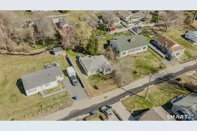 8 Biscayne Boulevard, Old Lyme, CT 06371 - Photo 35