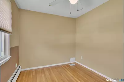 20 Hill Farm Road, Bloomfield, CT 06002 - Photo 15