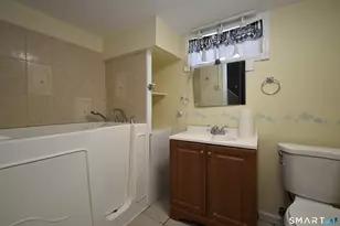 55 Barton St, Torrington, CT 06790 - Photo 17