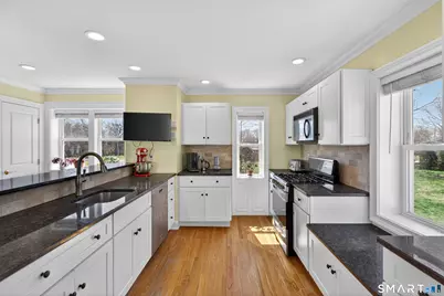 296 Orange Avenue, Milford, CT 06461 - Photo 9