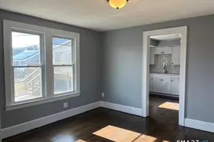 217 Hillcrest Rd, Bridgeport, CT 06606 - Photo 9