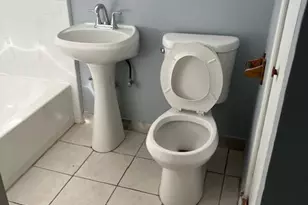 217 Hillcrest Rd, Bridgeport, CT 06606 - Photo 31