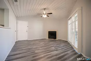 82 Crown Knoll Ct, Groton, CT 06340 - Photo 13